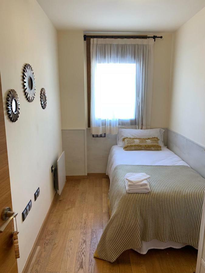 Apartament Neret I Appartement Sort Buitenkant foto